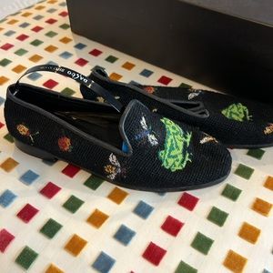 Needlepoint shoes
